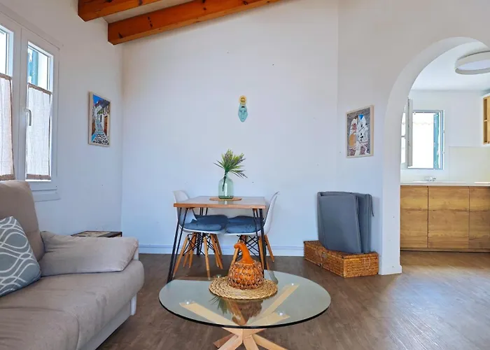 Semesterbostad Es Canto